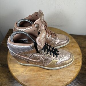 Nike Dunk Sky Hi Shoes Womens Size 8.5 Pink Metallic Snakeskin Wedge 644411-900